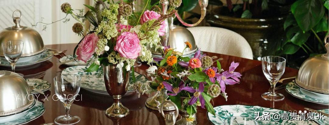 gucci鏅氬閰掑簵,gucci鑱斿悕閰掑簵