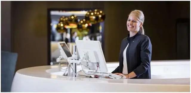 酒店前台接待提高方法,五星级酒店前台接待视频