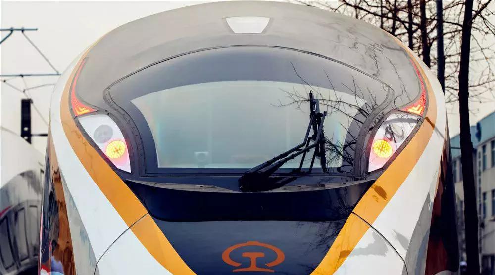 这几辆复兴号动车组你认识哪些,复兴号动车组标识样子