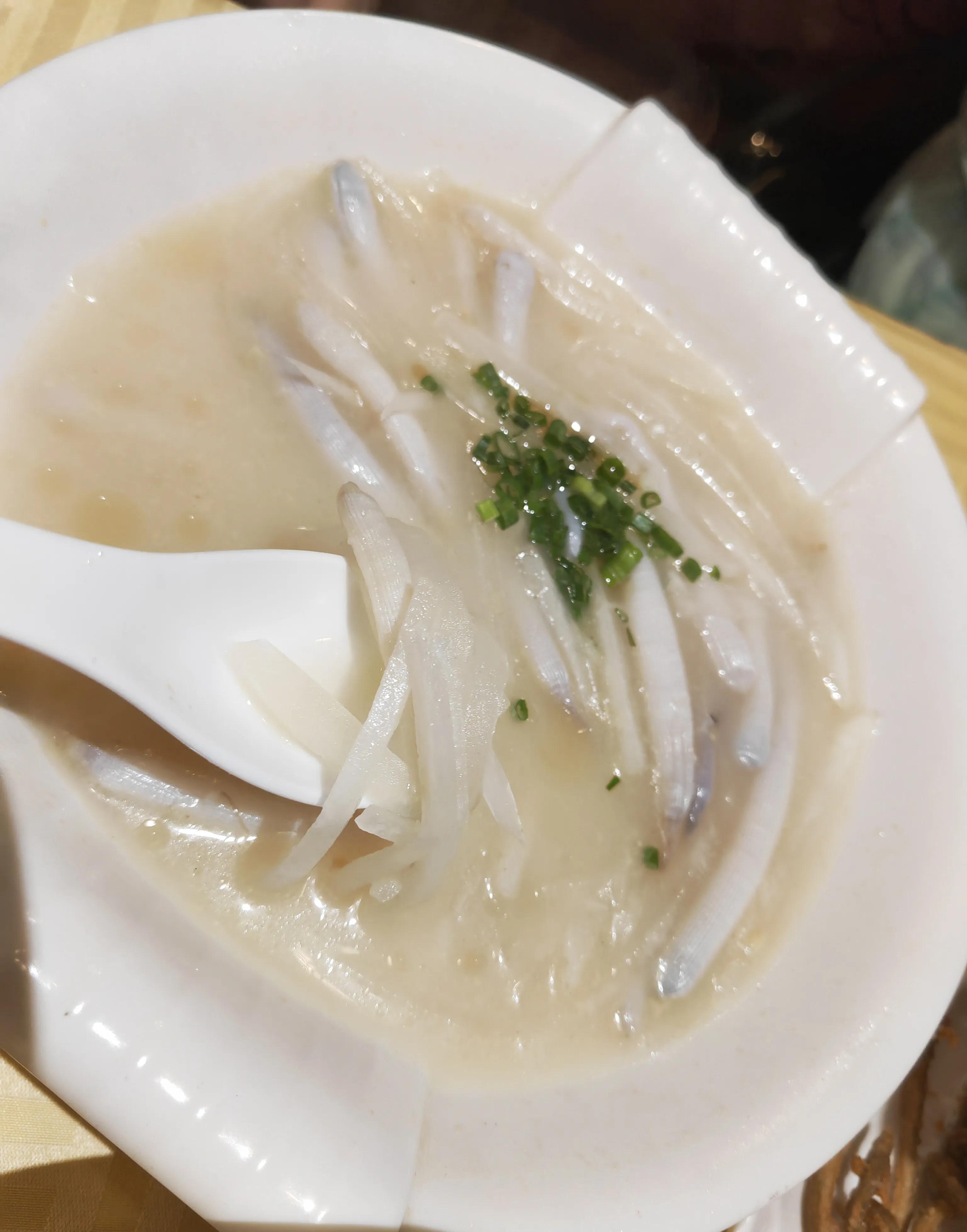 中山石岐佬乳鸽营业时间,中山石岐乳鸽哪家历史悠久