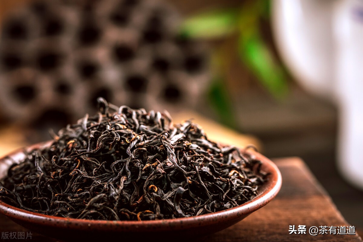 滇红茶和正山小种金骏眉哪个好,小种金骏眉大红袍哪种茶好