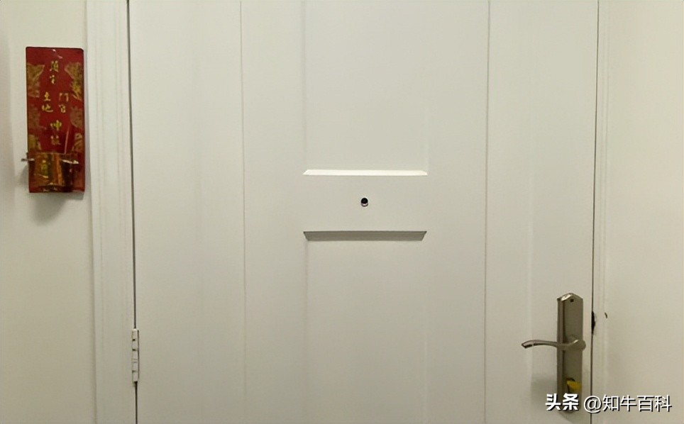 陌生人敲门从猫眼看有危险吗,用猫眼看陌生人敲门