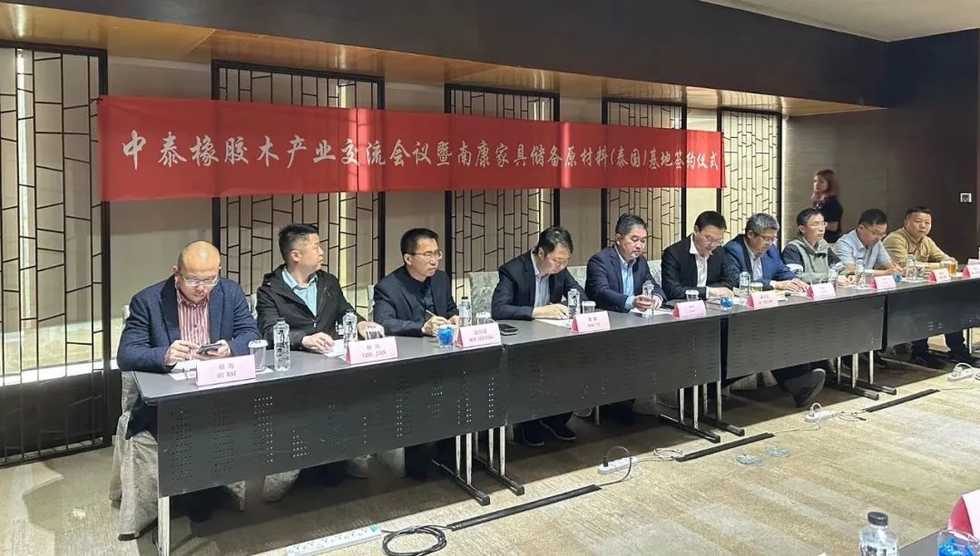 南康的家具卖到国外 (南康家具在印尼)