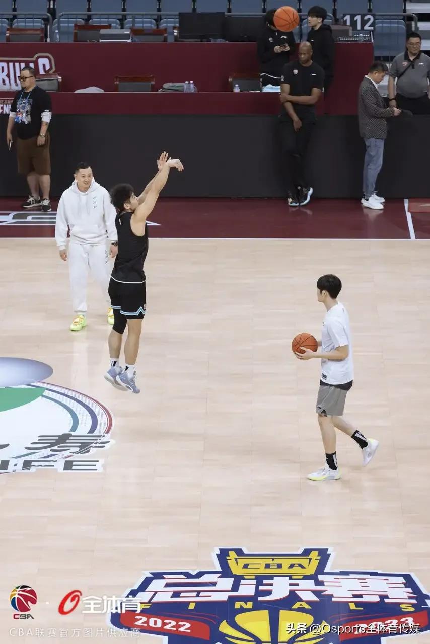 今晚19:35,卫冕冠军辽篮vs总决赛新军浅谈一下杭州新场馆先睹为快