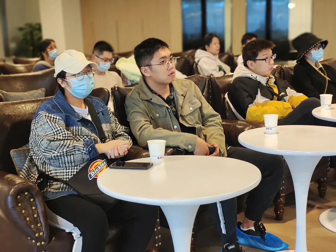 堵奶半夜很疼怎么办,半夜堵奶严重可以怎么办