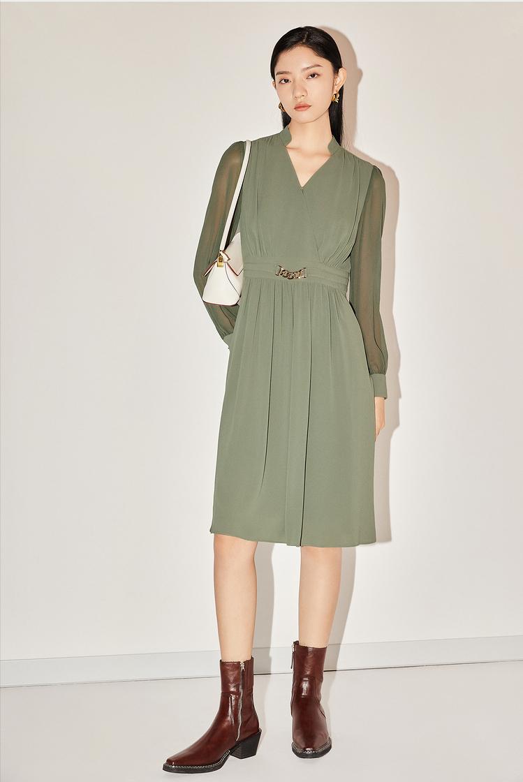 30岁女生穿什么牌子精致,30女人穿什么牌子衣服减龄