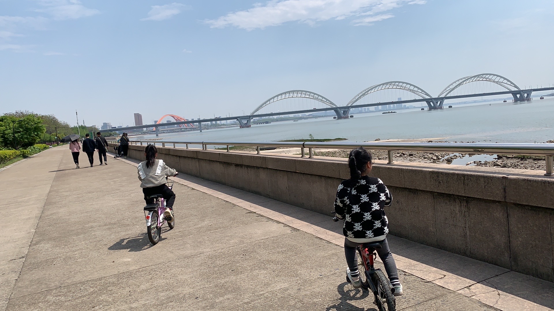 你以为靠*迁拆**就能“财富自由”？做梦！某杭州手握5套房者自述