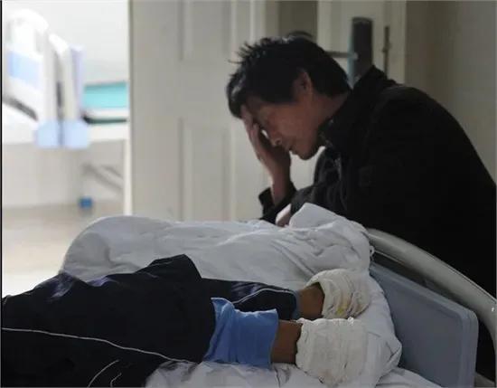 无力支付高昂的医疗费用该怎么办,医院的医疗费用可以分期付吗