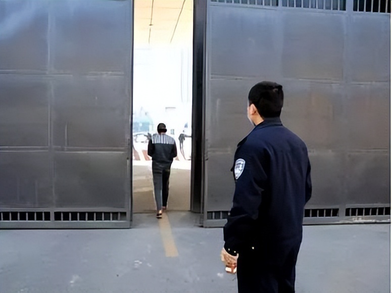 刑释后必须上交释放证明吗,刑释后不去当地司法所报到可以吗