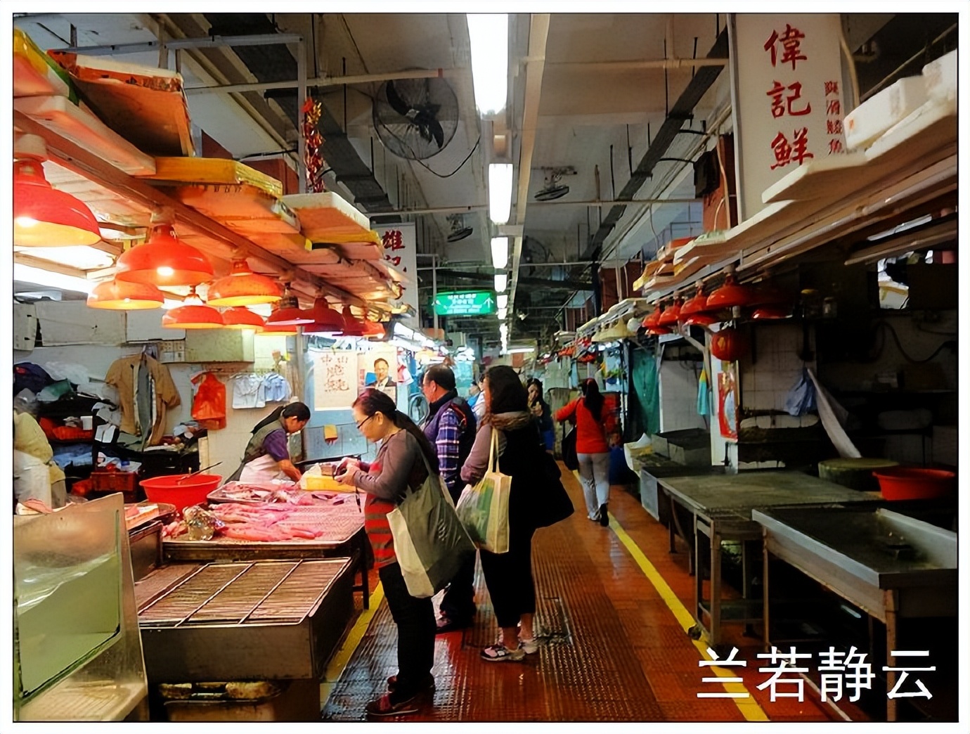 香港庙街和油麻地哪个更好玩,香港油麻地庙街视频