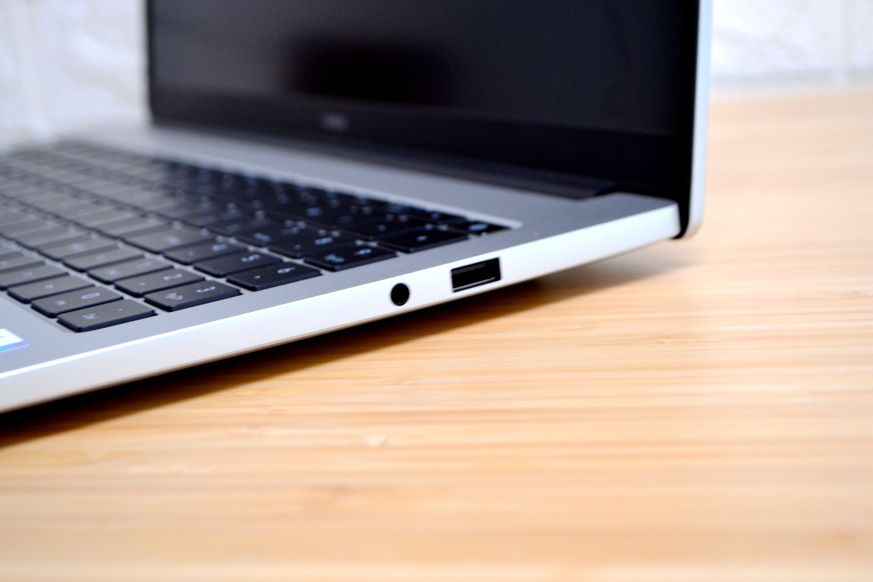 性能炸裂！16寸超窄边框+i5-12500H，荣耀MagicBookX16首发测评