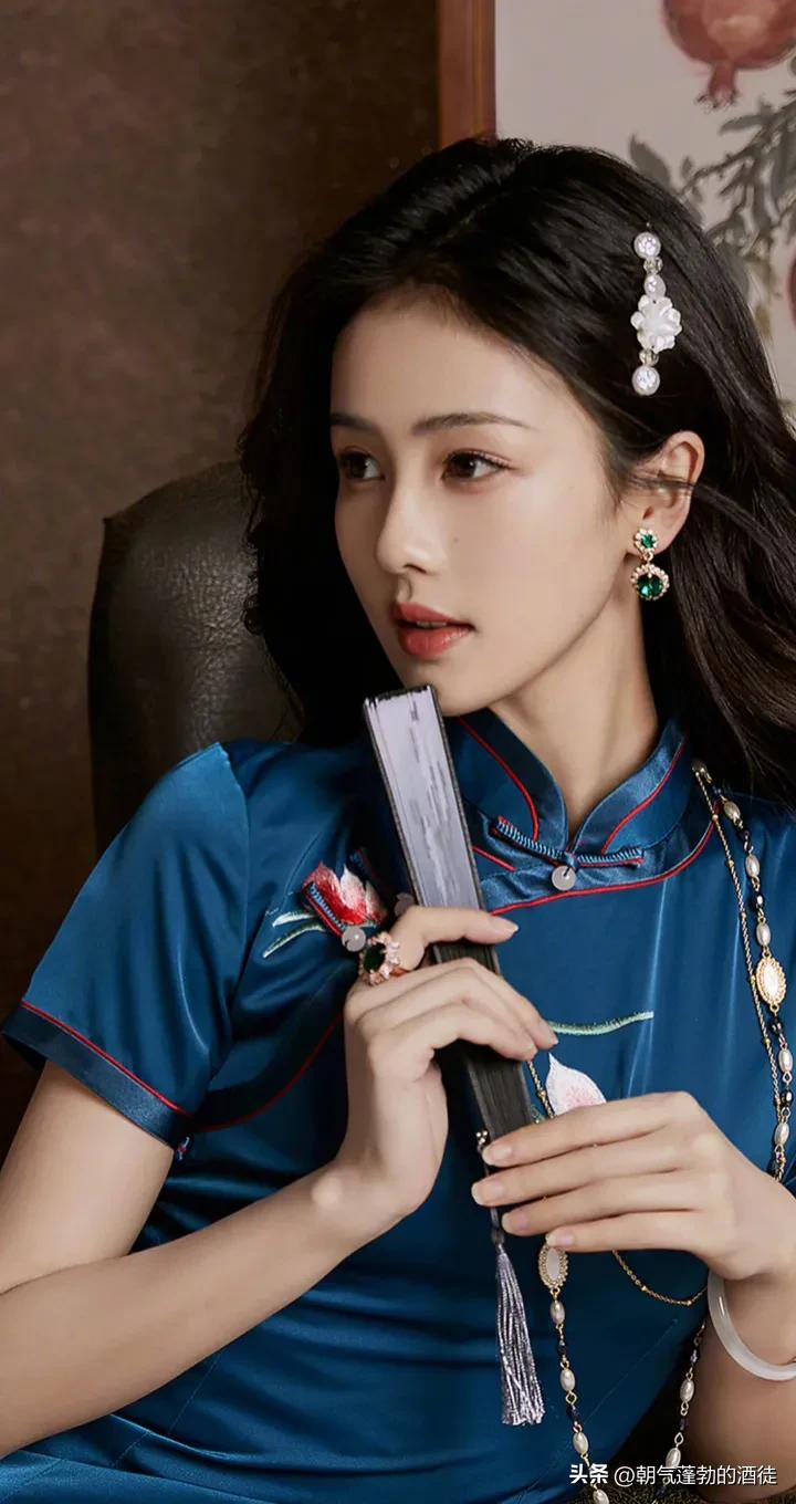 手机里都有什么好看的图片,手机好看图片在哪下