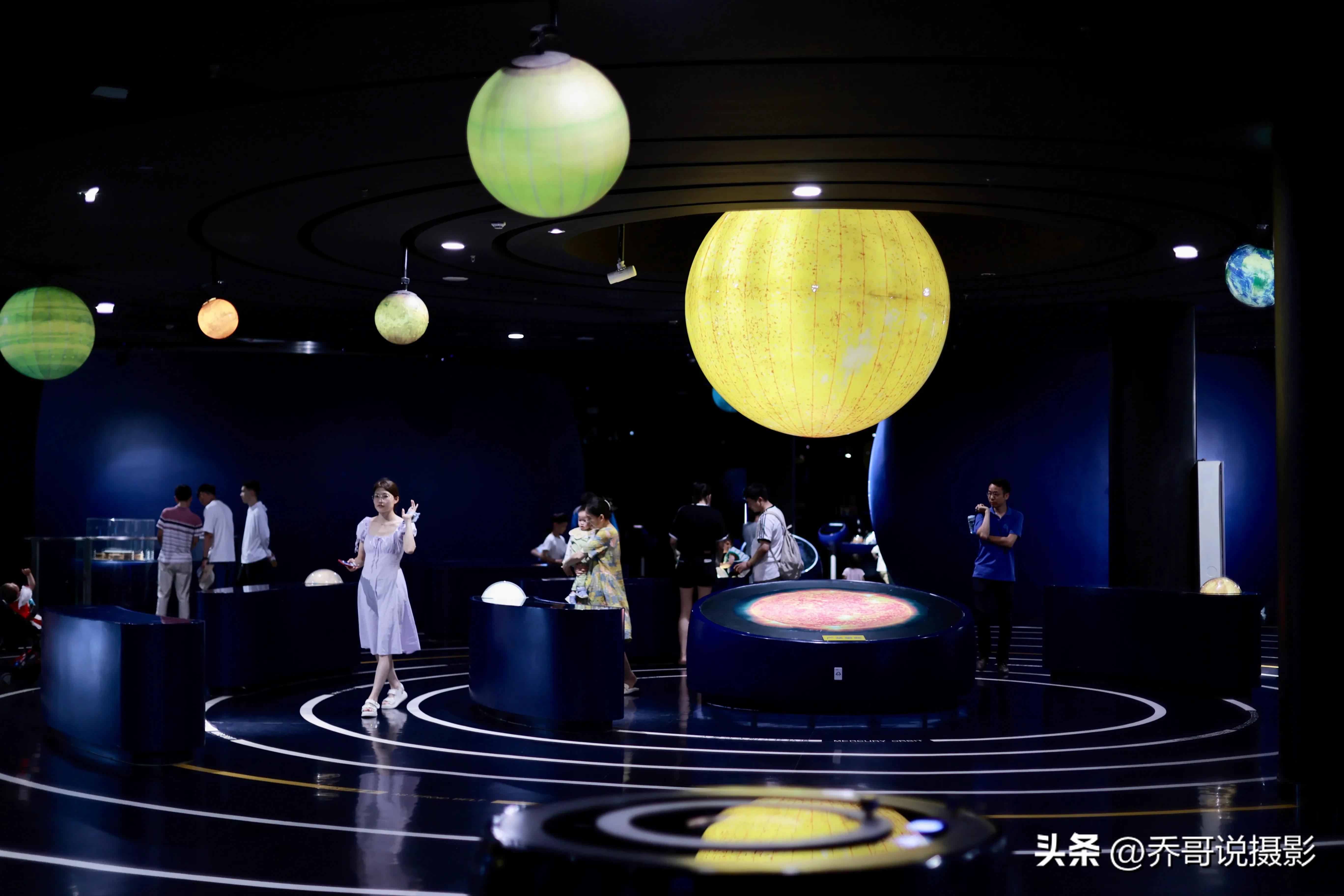 ef501.4镜头和rf501.8镜头对比,ef50-1.4能拍什么