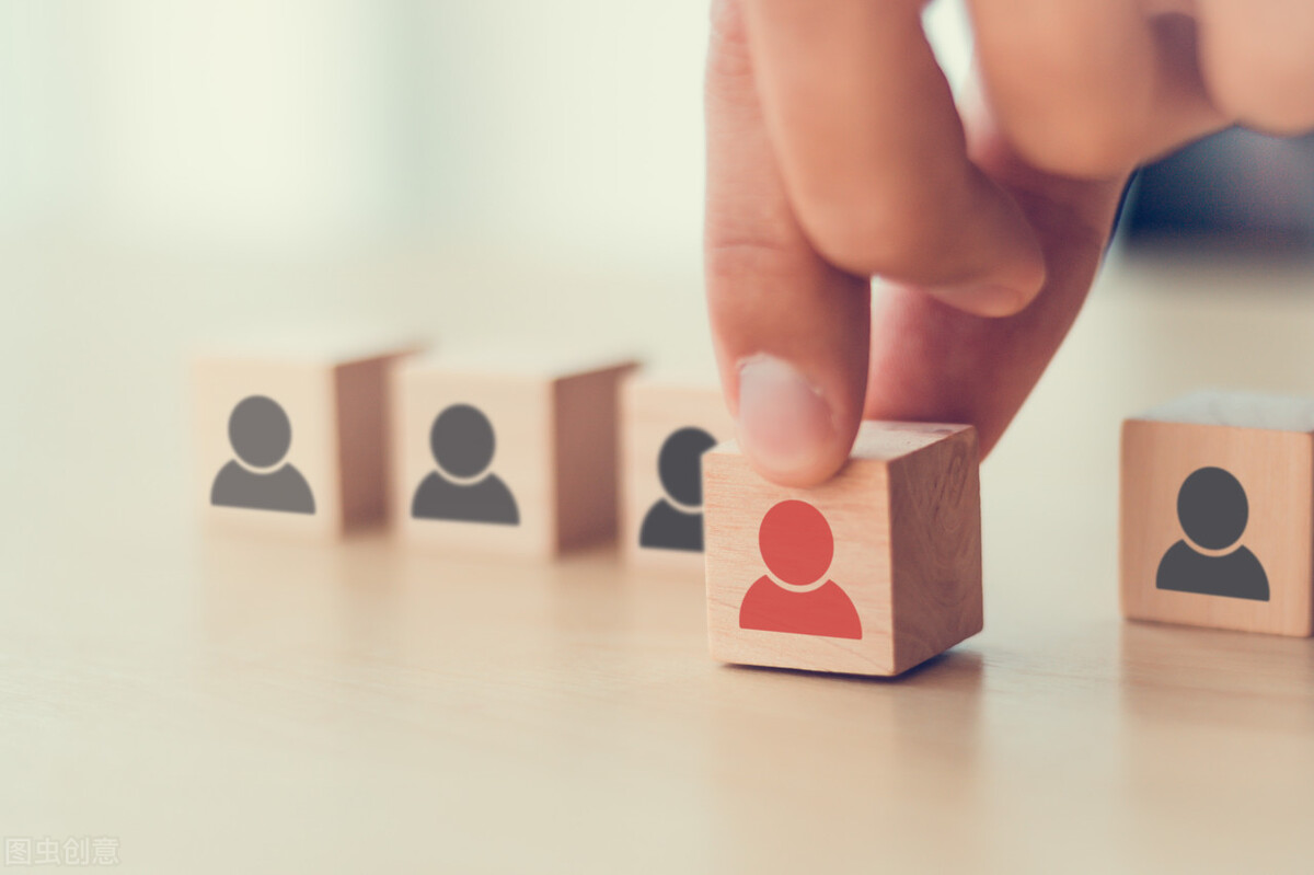 人间椅子江户川乱步全文,人间椅子江户川乱步结局