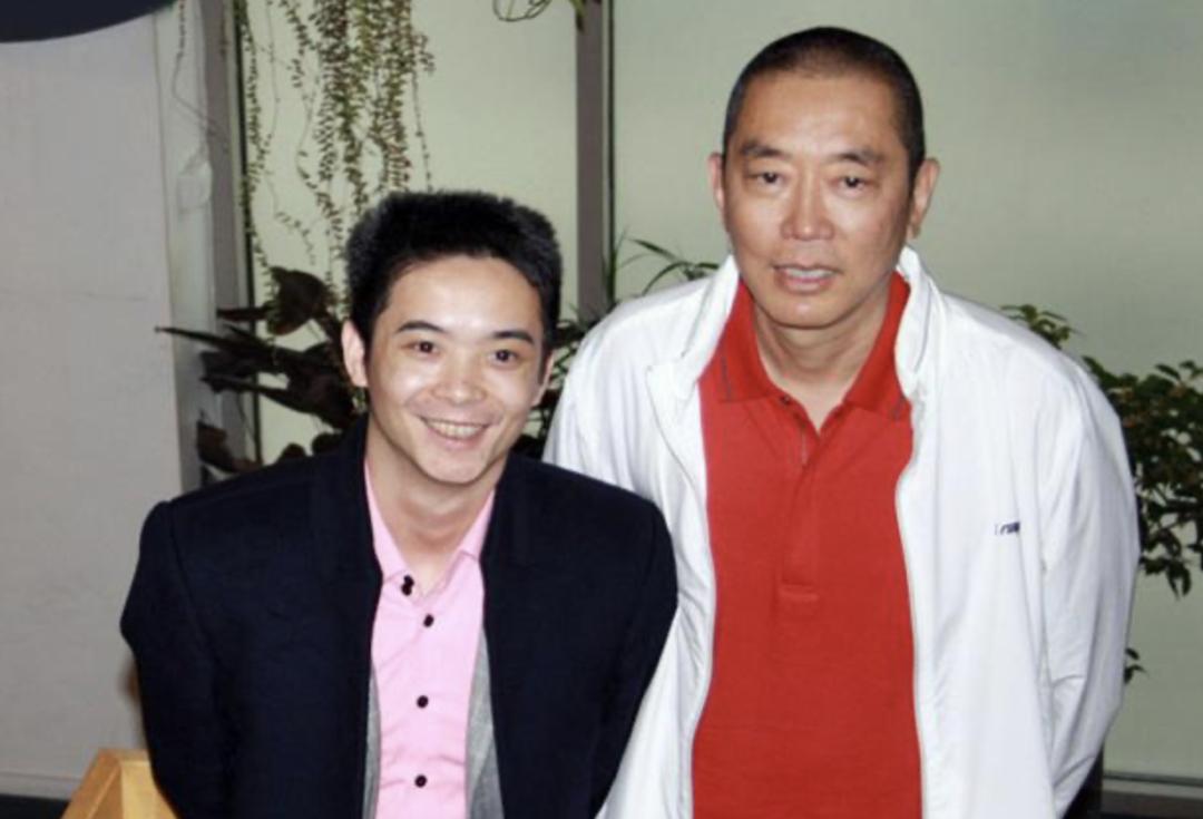 34岁亿万富翁身价,35岁亿万富豪