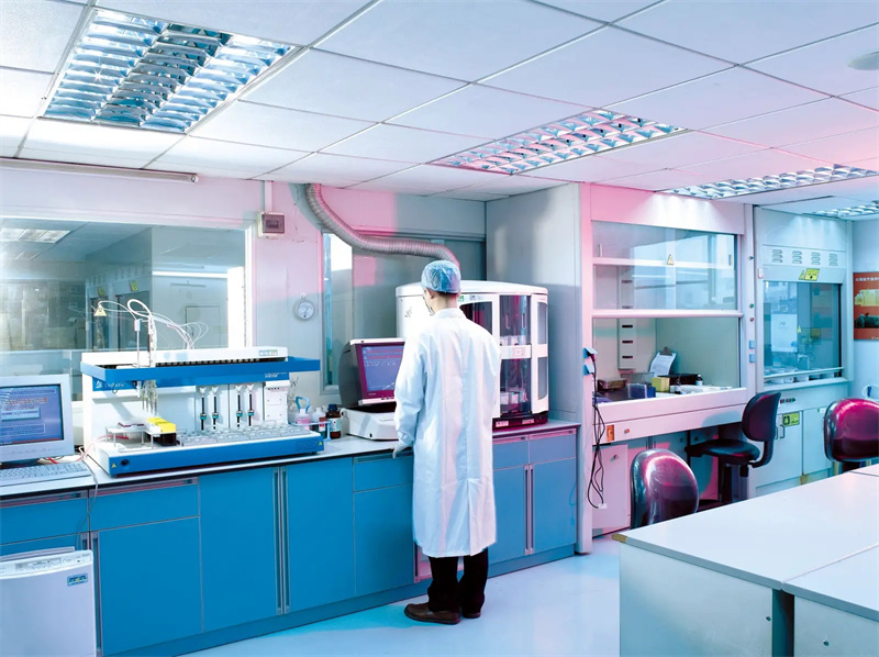 西安小伙研制隐身衣是真的吗,西安小伙研制隐形衣