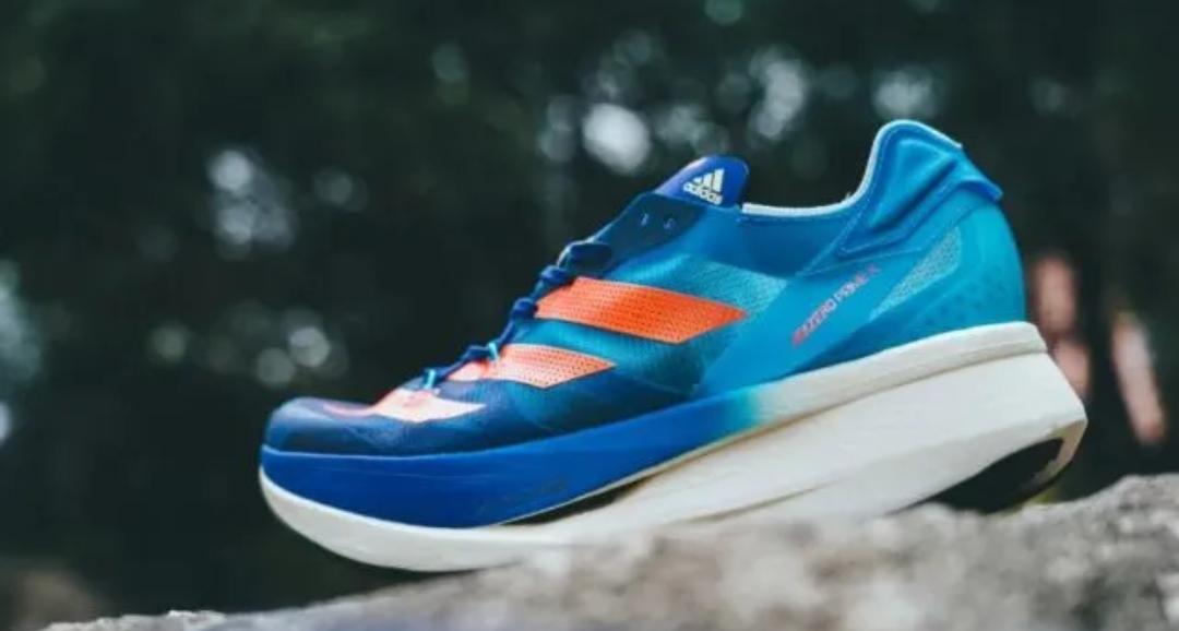 阿迪达斯有什么500档缓震好的跑鞋,阿迪达斯女跑鞋38和38.5什么区别