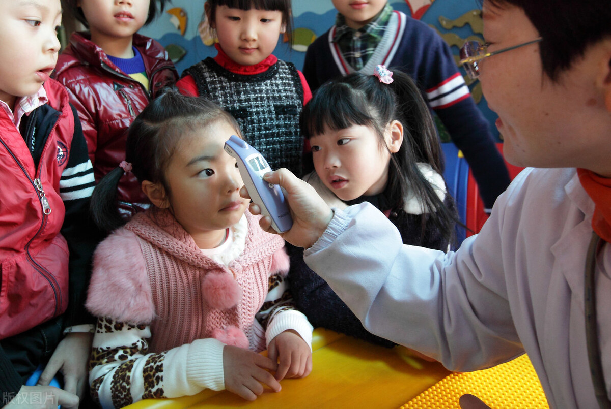 你羡慕不来的小学老师是有多轻松