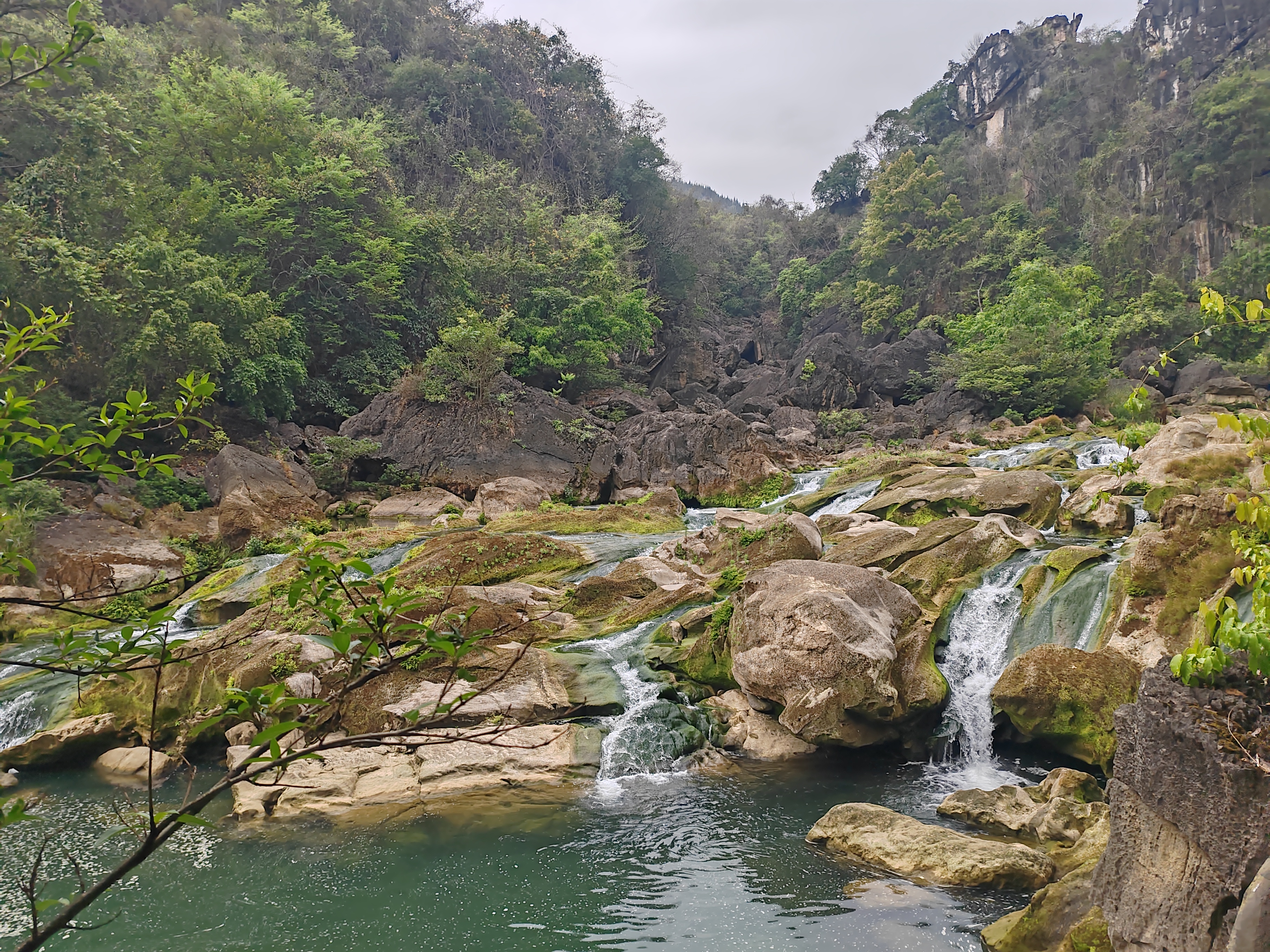 游贵州黄果树视频,贵州黄果树瀑布旅游攻略天星桥