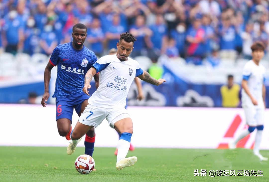 上海申花1-1武汉三镇特谢拉点球破僵邓涵文推射扳平