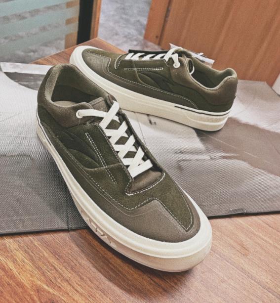 拉塞尔和国产篮球鞋,安踏拉塞尔球鞋一代