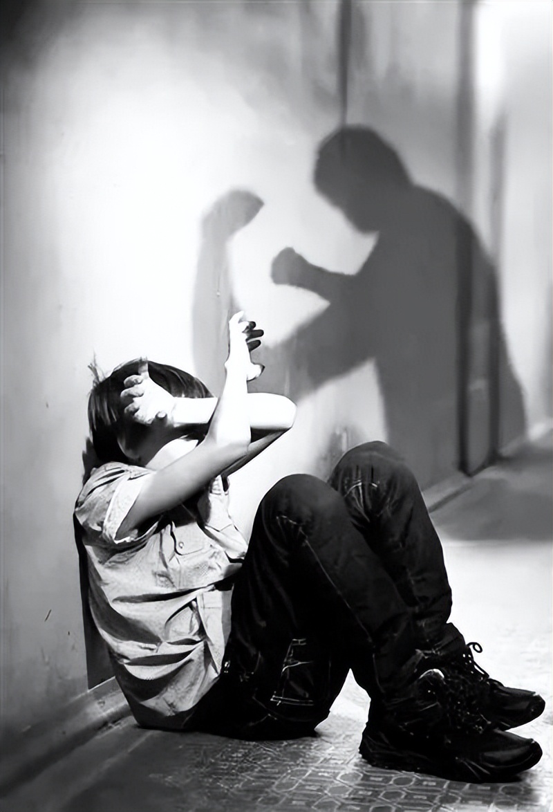 校园霸凌一年级和二年级,真实校园霸凌合集