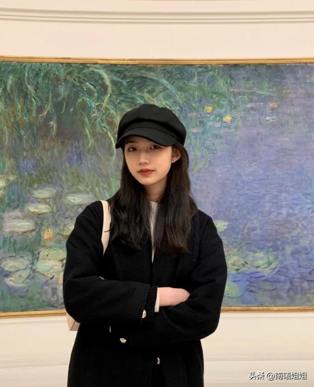 显脸小的帽子戴法,为什么有人戴帽子显脸大