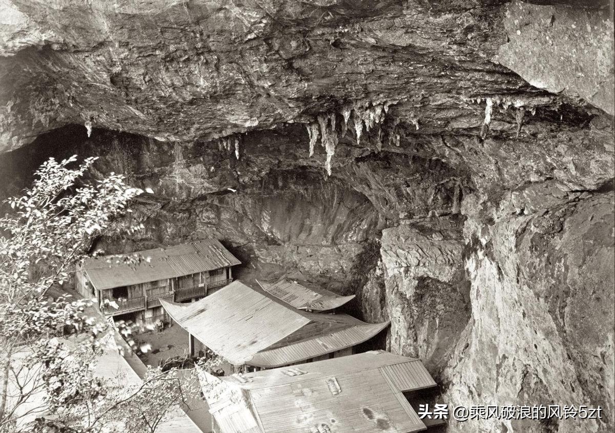 日军日记：路遇逃难的女学生，我将她的腿骨做成了锋利的*刀刺**!