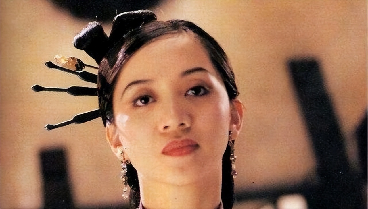 李连杰灭绝师太,李连杰曾经是中国人吗