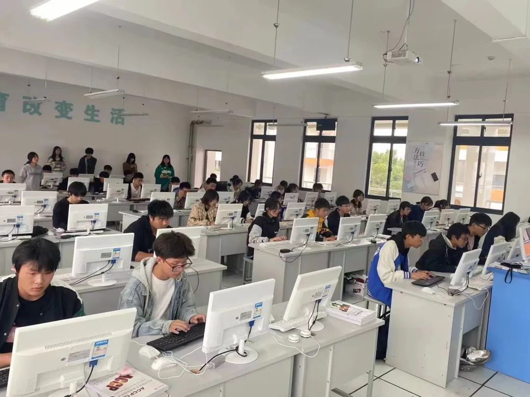 盐城北大青鸟东台,盐城东台北大青鸟基地