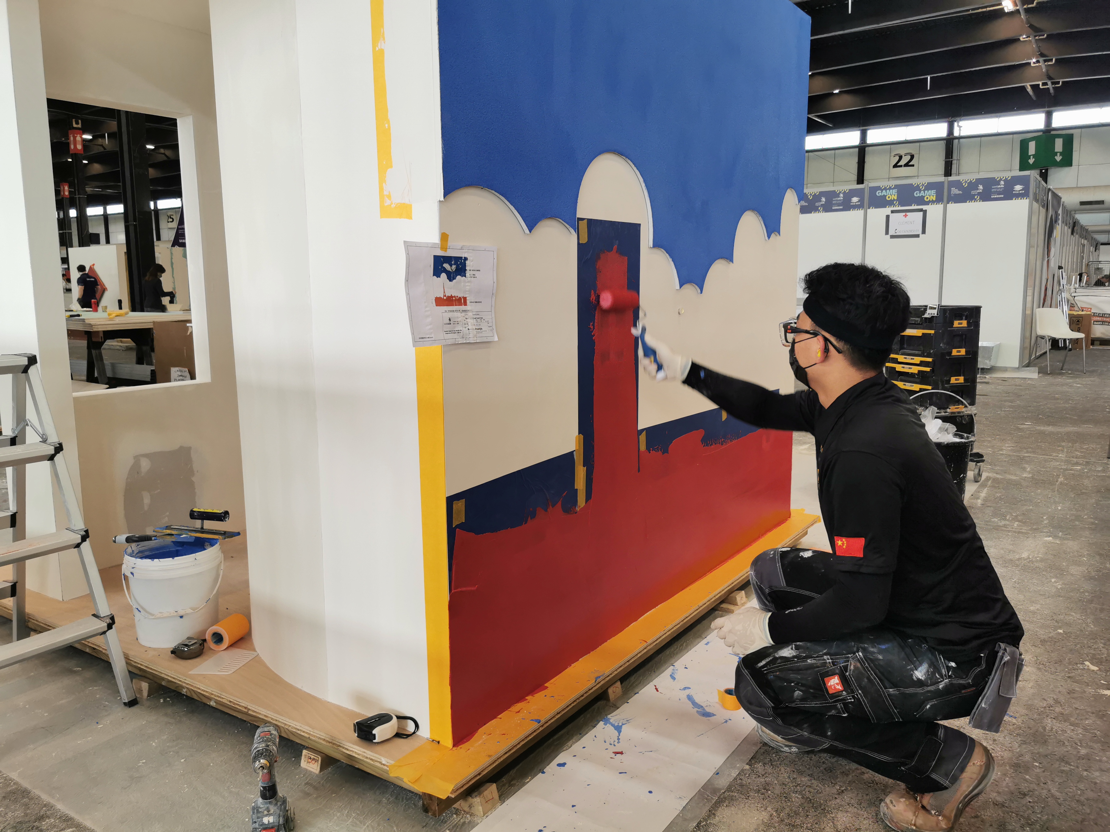 “刮大白”的22岁世界冠军：吃苦5年进国家队，赛前3个月瘦30斤，装备重700斤，是技术工人最好的体面