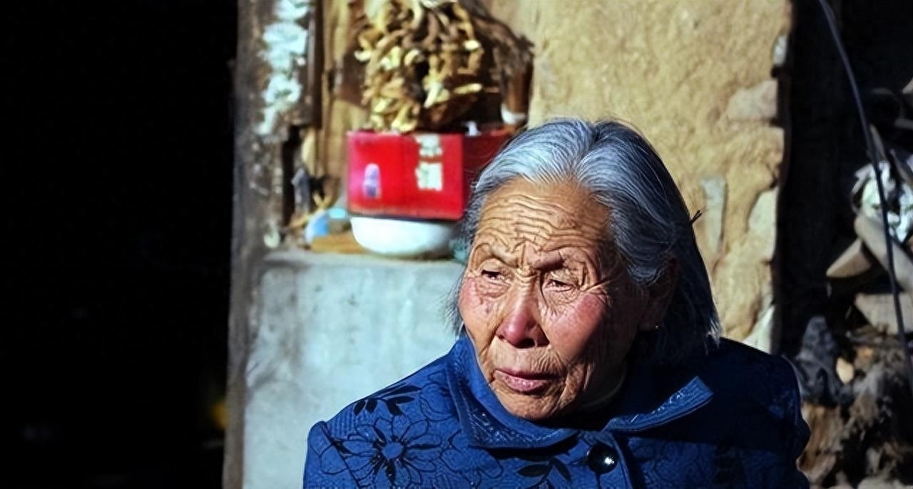 大学毕业月入7500,大学毕业后工资几千被父母看不起