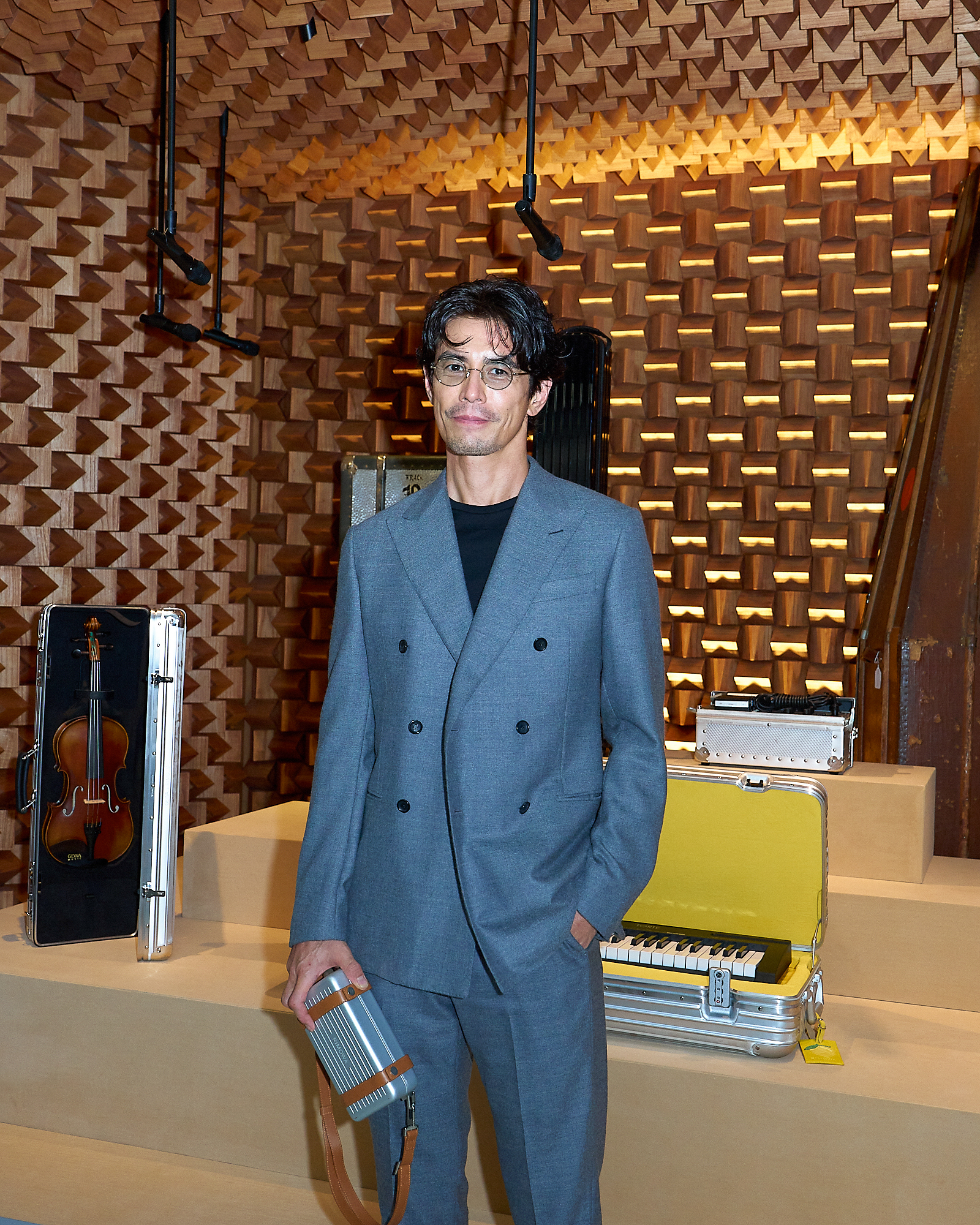 每周时报｜全球巡回第一站，RIMOWA就把朋友们的行李箱公开了？