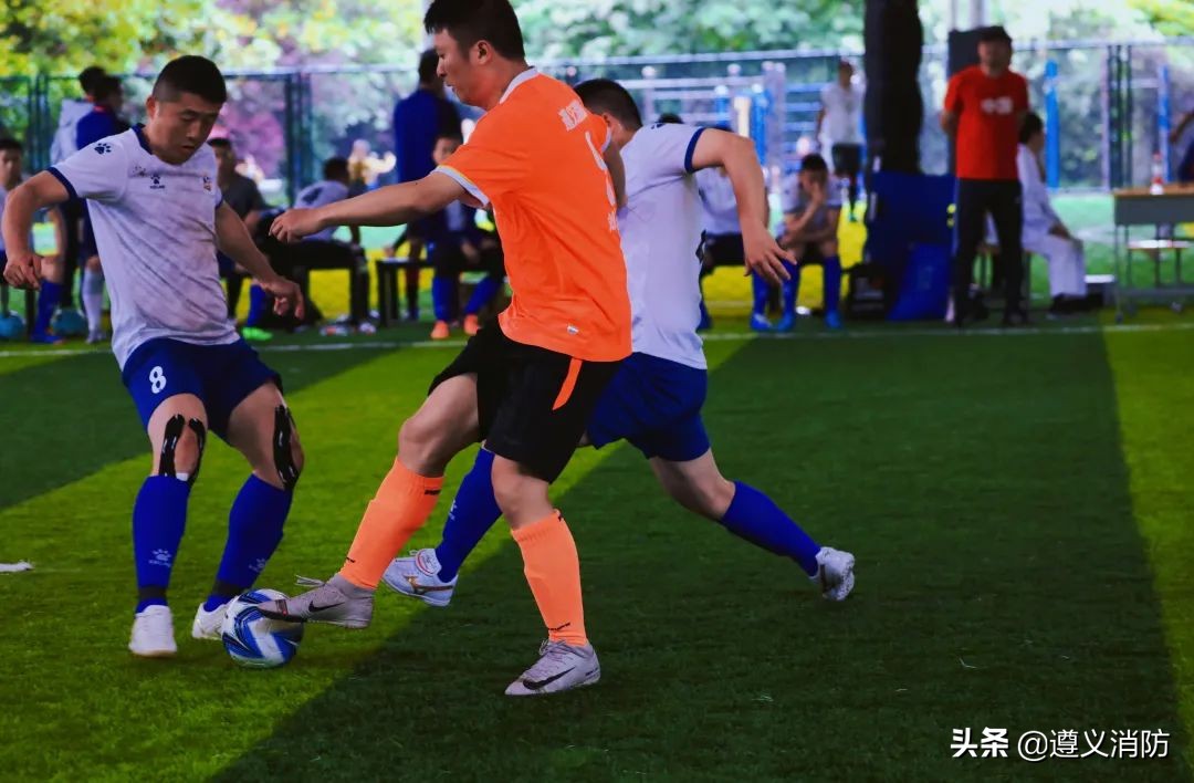 我们是冠军完整版原唱,我们是冠军英文歌曲