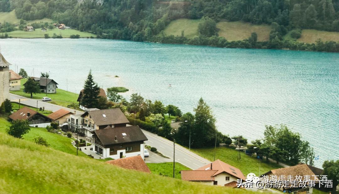 欧洲瑞士旅游线路,卢塞恩金色山口观光火车