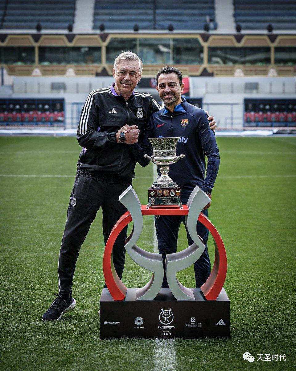 足坛公认的最佳阵容和教练,足坛最帅主教练排名