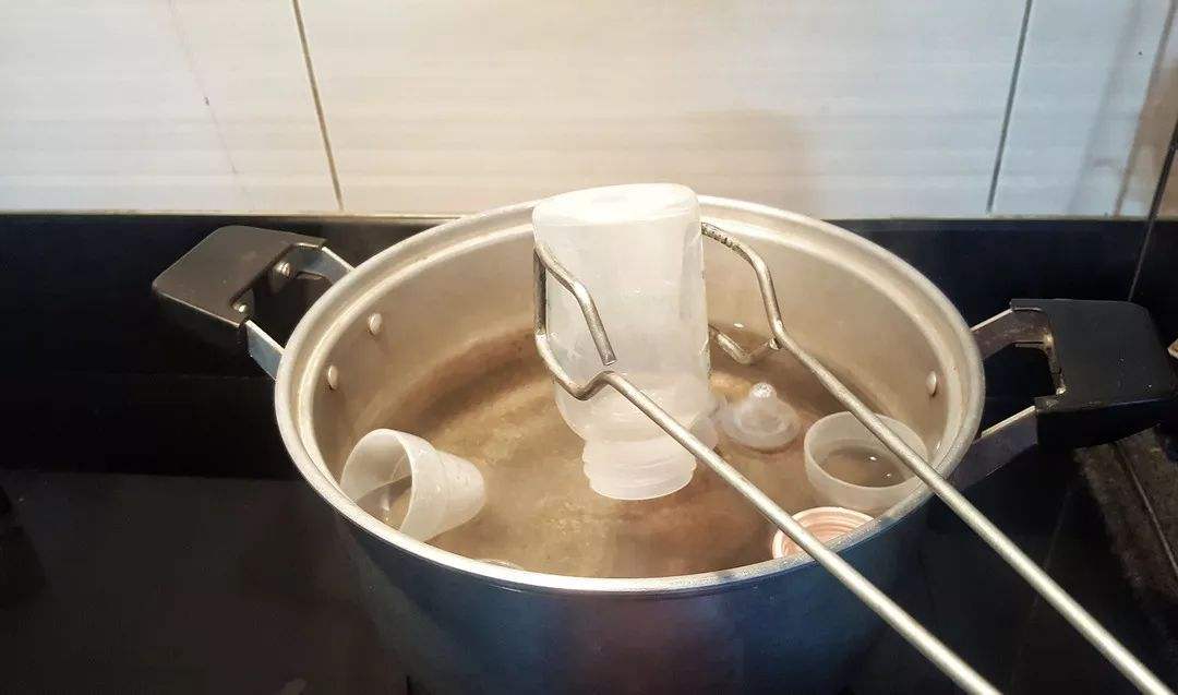 现在的雅培奶粉还敢吃吗,海关提醒消费者暂不购买雅培奶粉