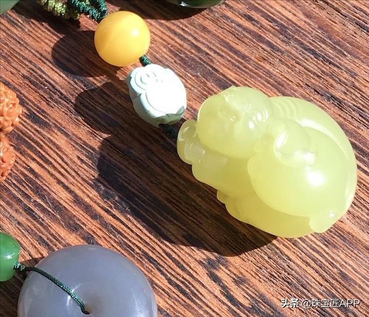 四种宝石图片大全,各种宝石黄色