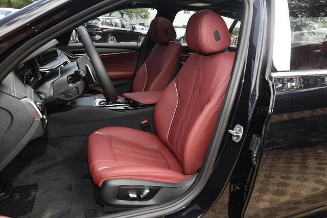 2021款宝马530li全款落地价,宝马530li2.0t值得购买吗