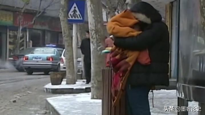 故事:河南1岁女婴患早老症,一夜变成80岁老人,母亲含泪千里求医