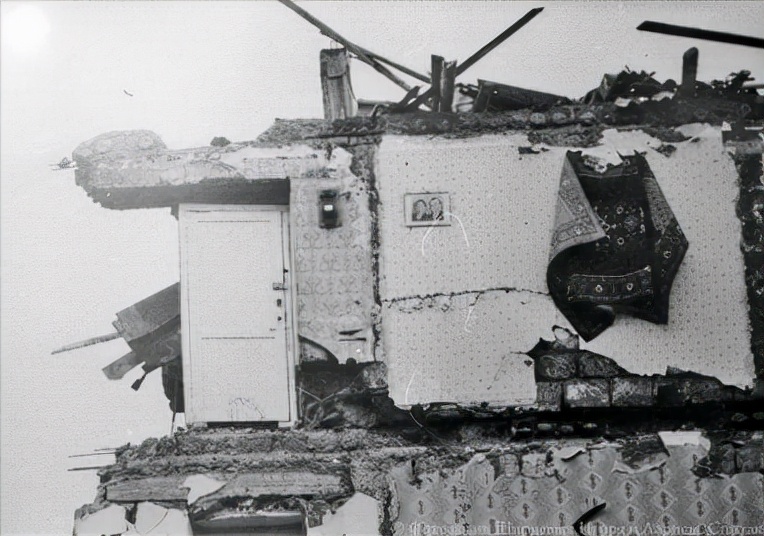 看完这四部电影细思极恐,中国不敢拍的电影