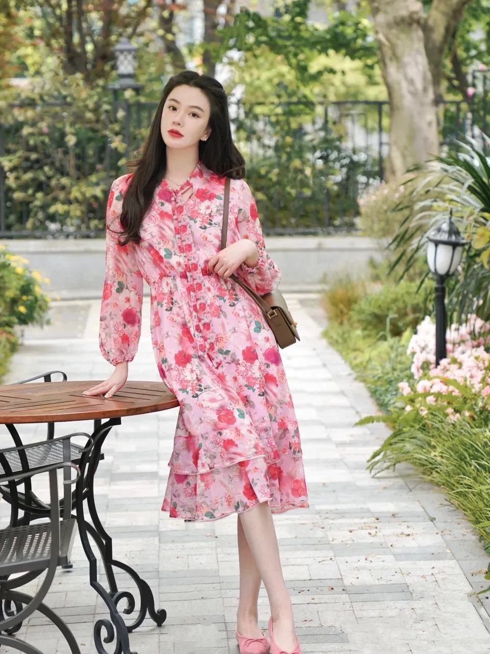 秋冬季鞋柜百搭必囤的鞋子,秋季搭配鞋柜里总是缺的一双鞋