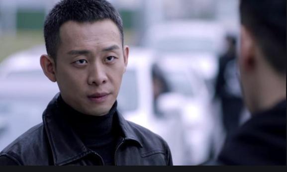 张译十大震撼瞬间演技,张译演技封神的时刻征服无数观众