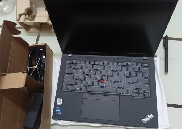 联想为什么给人的感觉就是塑料外壳？来看看联想ThinkPadT14