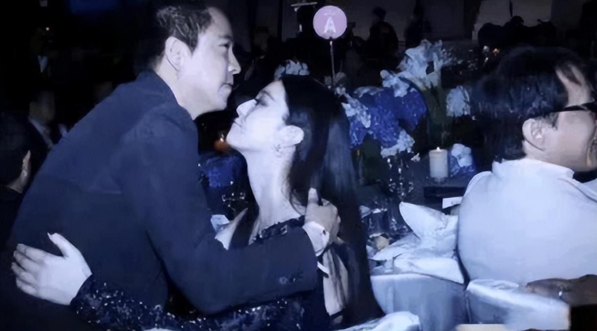 华谊兄弟风雨飘摇,华谊兄弟为什么会亏损