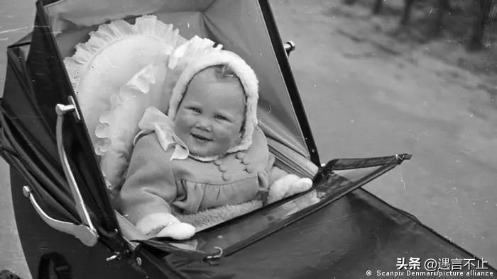 丹麦村里的小叔子爱上了嫂子？大女主女王：我从不信八卦和童话