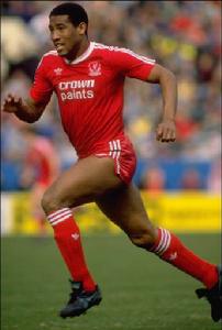 俱乐部最佳阵容,曼联和利物浦历史最佳阵容