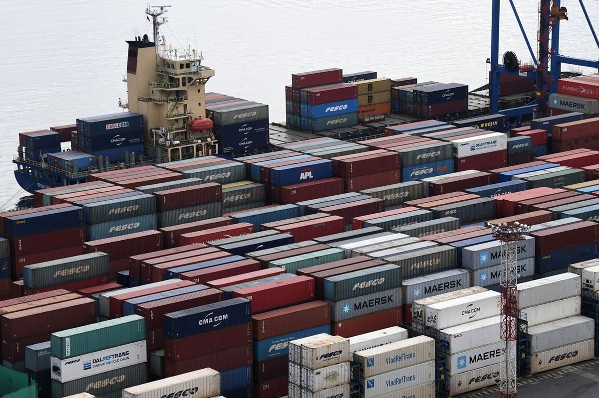 俄罗斯终归是个西方国家，转向亚洲遇到*麻大**烦，俄企根本玩不转