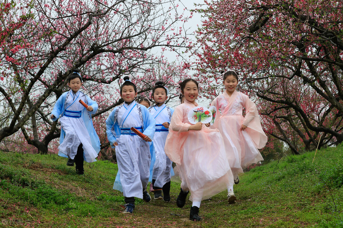 老话说:清明上坟3忌3做,子孙平安无忧无灾祸,3忌3做啥意思?