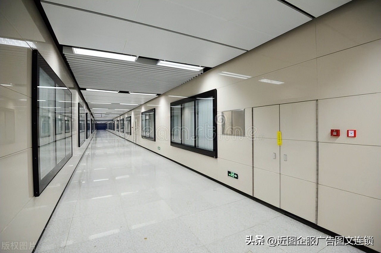 设计公司文化墙内容怎么选,平面广告文化墙设计多少一平方